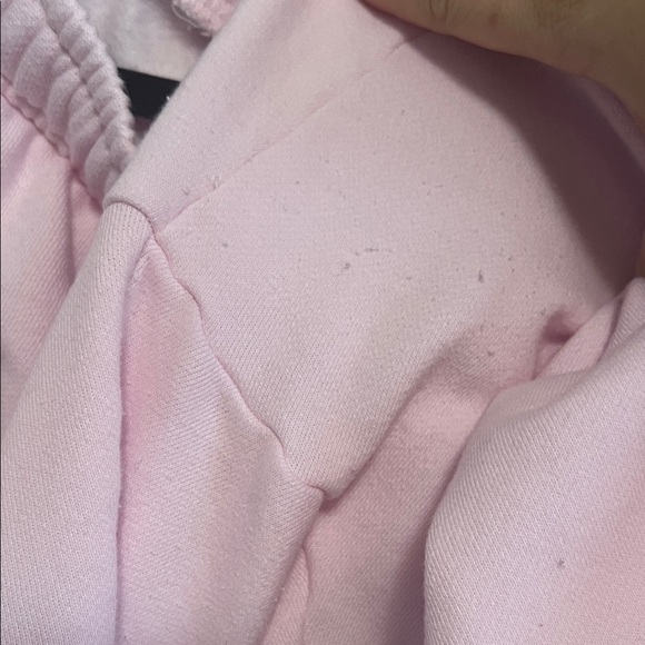 PINK vs Logo Hoodie, Sweatpants, and T-Shirt Set - Picture 8 of 8